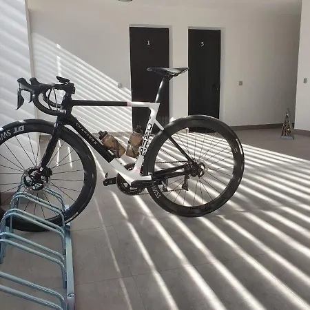 Blue Eyes * Castillo del Romeral